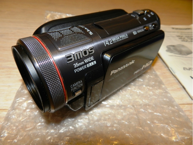 Камера Panasonic HDC-HS700 за 50
