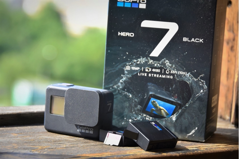 Продаю экшн камеру Go Pro 7 Blackс доп.комплектом